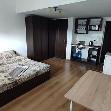 Студії Біля Радіозаводу Ivano-Frankivsk Exterior foto